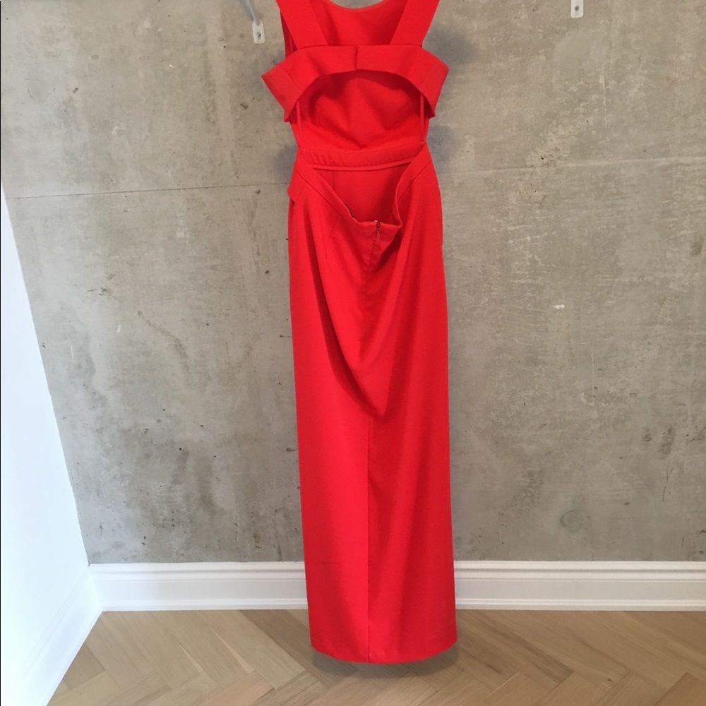 Red BCBG open back evening gown - Picture 4 of 7